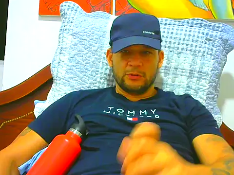 altenori112 online show from March 27, 1:44 am