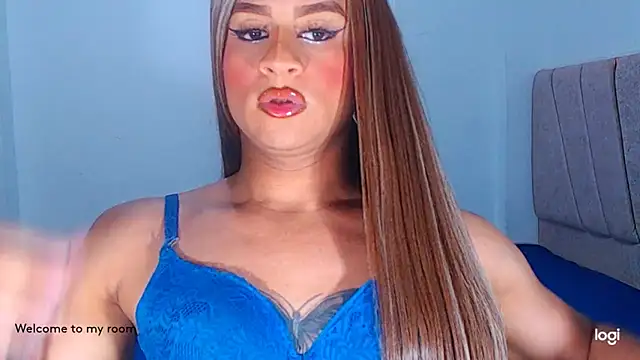 Snapshot of Valenntyna chatting on March 24, 7:08 pm Valenntyna online show from March 24, 7:08 pm