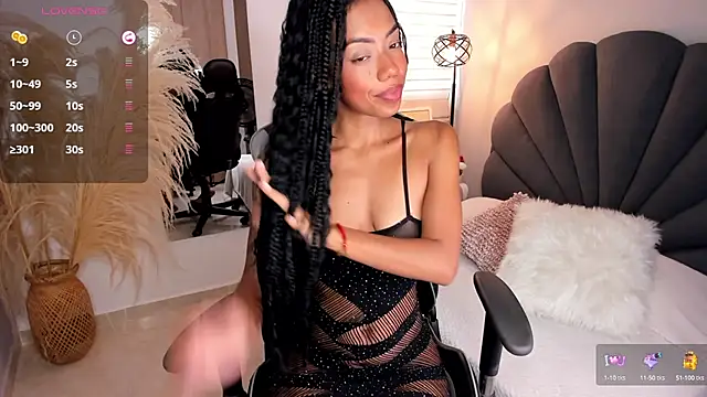 Snapshot of ashley_23_ chatting on December 15, 7:21 pm ashley 23 online show from December 15, 7:21 pm