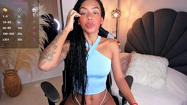 Snapshot of ashley_23_ chatting on December 15, 11:53 pm ashley 23 online show from December 15, 11:53 pm