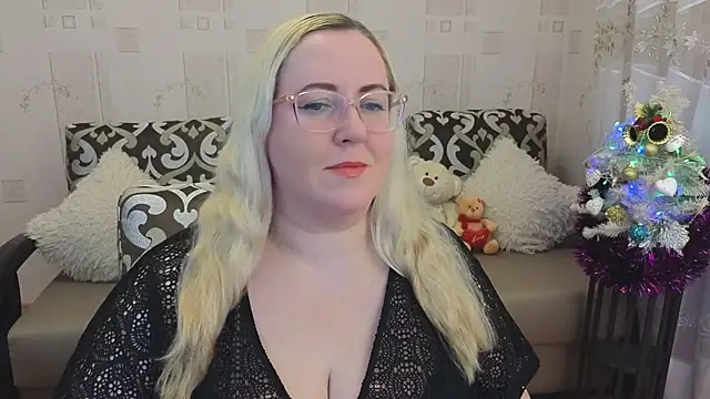 Snapshot of Ginesia chatting on December 11, 3:37 pm Ginesia online show from December 11, 3:37 pm