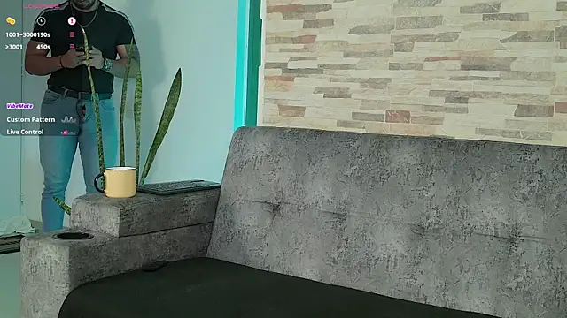 Snapshot of mr_david_cox chatting on March 20, 11:38 am mr david cox online show from March 20, 11:38 am