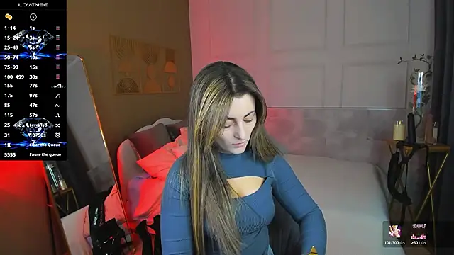 KylieMellow online show from March 17, 1:25 pm