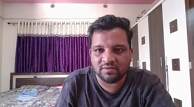 Snapshot of dhruv_love chatting on February 21, 11:22 am dhruv love online show from February 21, 11:22 am