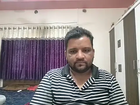 Snapshot of dhruv_love chatting on June 13, 12:36 pm dhruv love online show from June 13, 12:36 pm
