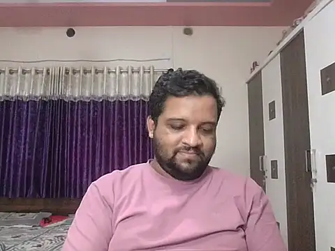 Snapshot of dhruv_love chatting on July 25, 12:14 pm dhruv love online show from July 25, 12:14 pm