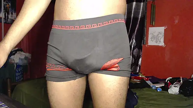 Snapshot of longdickservice chatting on January 12, 9:51 am longdickservice online show from January 12, 9:51 am