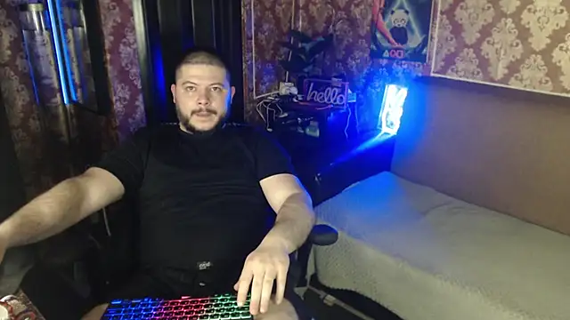 Snapshot of thor_master chatting on April 2, 11:13 pm thor master online show from April 2, 11:13 pm
