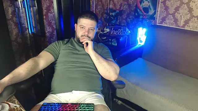 Snapshot of thor_master chatting on April 27, 10:41 pm thor master online show from April 27, 10:41 pm