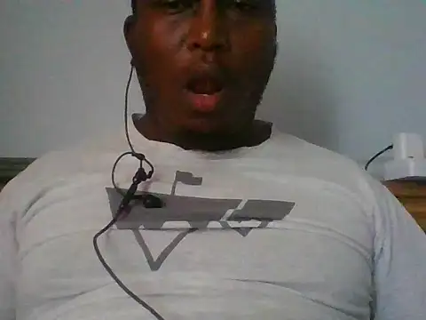 Snapshot of honeyswit chatting on October 26, 1:17 pm honeyswit online show from October 26, 1:17 pm