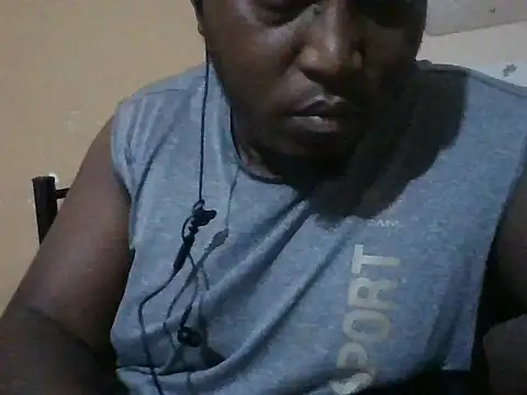 Snapshot of honeyswit chatting on November 23, 9:14 pm honeyswit online show from November 23, 9:14 pm