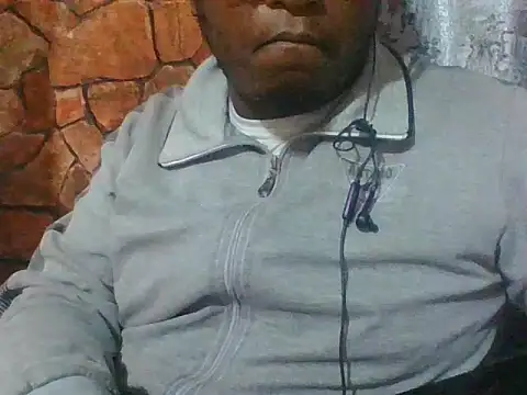 Snapshot of honeyswit chatting on February 16, 7:54 pm honeyswit online show from February 16, 7:54 pm