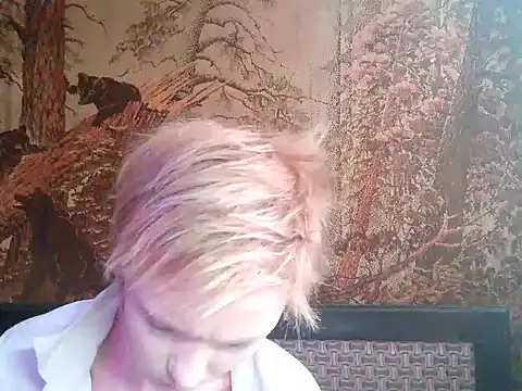 Snapshot of WildMissNiks chatting on January 24, 10:11 am WildMissNiks online show from January 24, 10:11 am