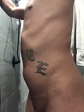 Snapshot of 69RIPsta69 chatting on January 26, 5:13 pm 69RIPsta69 online show from January 26, 5:13 pm