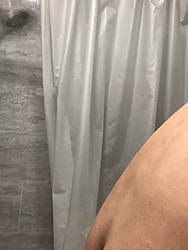 Snapshot of 69RIPsta69 chatting on February 6, 6:29 am 69RIPsta69 online show from February 6, 6:29 am