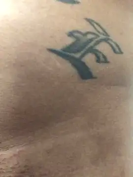 Snapshot of 69RIPsta69 chatting on February 6, 7:07 pm 69RIPsta69 online show from February 6, 7:07 pm