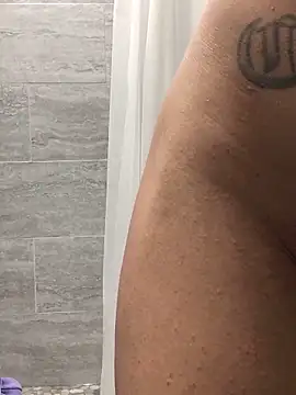 Snapshot of 69RIPsta69 chatting on February 16, 3:27 pm 69RIPsta69 online show from February 16, 3:27 pm