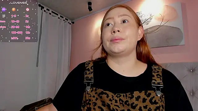 hannamartinn online show from May 14, 3:41 pm