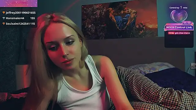 Snapshot of Linda_Roxy chatting on March 2, 8:29 pm Linda Roxy online show from March 2, 8:29 pm