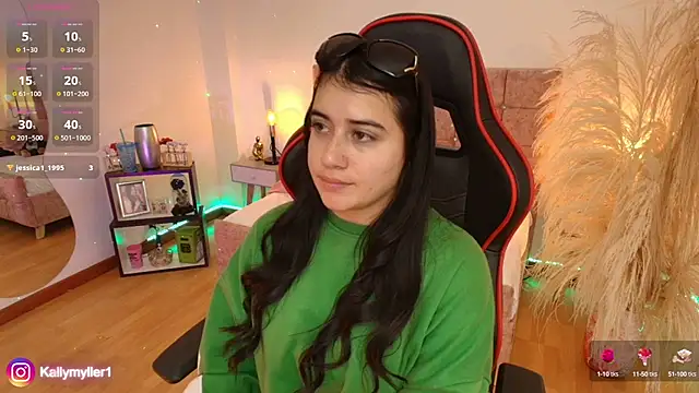 Snapshot of KallyMyller1 chatting on January 15, 7:12 pm KallyMyller1 online show from January 15, 7:12 pm