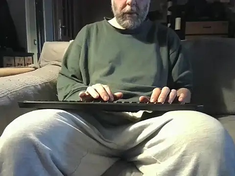 naked bear online show from February 3, 10:31 am