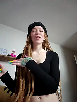 LucidLucy online show from February 16, 2:00 pm