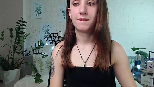 Snapshot of FranceskoJones chatting on January 25, 11:54 pm FranceskoJones online show from January 25, 11:54 pm