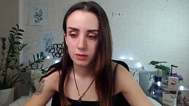 Snapshot of FranceskoJones chatting on January 26, 6:07 am FranceskoJones online show from January 26, 6:07 am