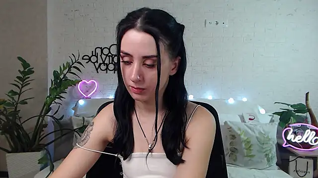 Snapshot of FranceskoJones chatting on February 12, 10:26 pm FranceskoJones online show from February 12, 10:26 pm