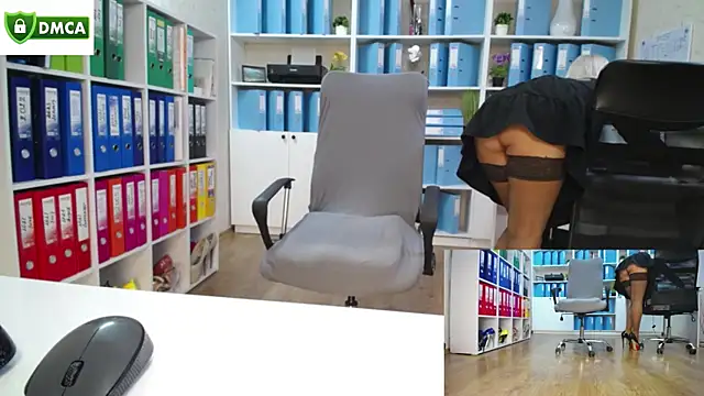 Snapshot of secret-office chatting on October 20, 5:19 am secret-office online show from October 20, 5:19 am
