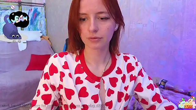 DanaMartina online show from February 12, 8:49 am