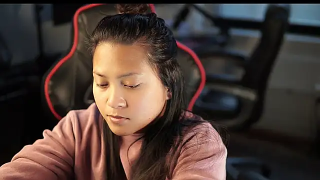 Bubbleliyah online show from January 6, 9:22 pm