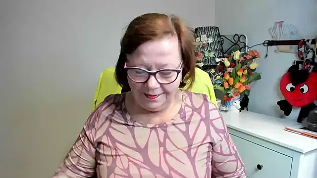 Snapshot of Adelewildx chatting on June 16, 2:58 am Adelewildx online show from June 16, 2:58 am