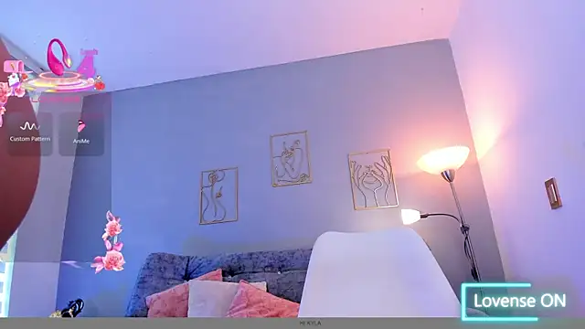 KylaMorrison online show from October 1, 5:08 pm