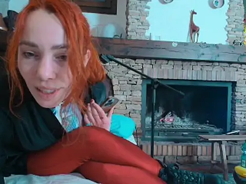 Snapshot of pisswhorelana chatting on January 25, 11:00 pm pisswhorelana online show from January 25, 11:00 pm