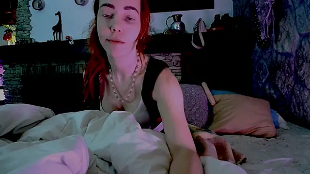 Snapshot of pisswhorelana chatting on February 2, 4:48 am pisswhorelana online show from February 2, 4:48 am