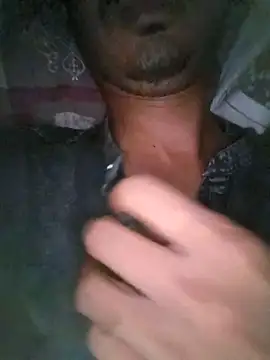 dreamtoungelick69 online show from May 14, 7:31 pm