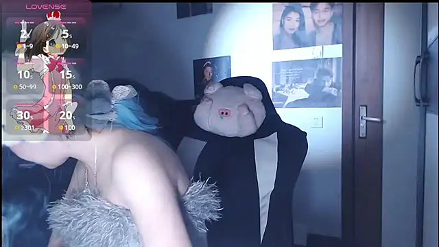 Snapshot of candy_cola chatting on October 11, 1:38 am candy cola online show from October 11, 1:38 am