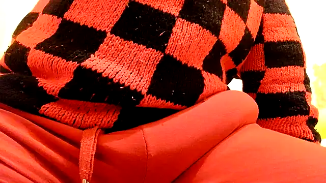 Snapshot of gae89tano chatting on January 18, 1:04 pm gae89tano online show from January 18, 1:04 pm