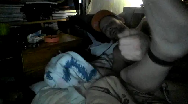 Snapshot of FireFox_Feel chatting on February 26, 2:48 am FireFox Feel online show from February 26, 2:48 am