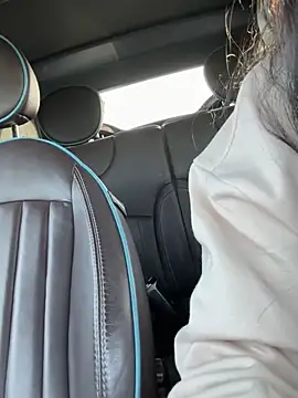 SweeetAlegra online show from January 2, 3:40 pm