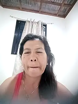 Snapshot of TropicalFlower chatting on November 13, 8:19 pm TropicalFlower online show from November 13, 8:19 pm