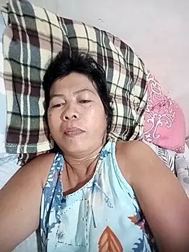 Snapshot of TropicalFlower chatting on December 3, 8:18 pm TropicalFlower online show from December 3, 8:18 pm