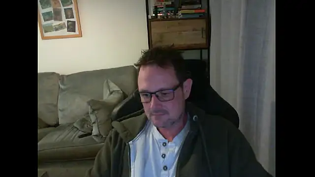 Snapshot of ZebedeePirate chatting on February 1, 5:37 pm ZebedeePirate online show from February 1, 5:37 pm