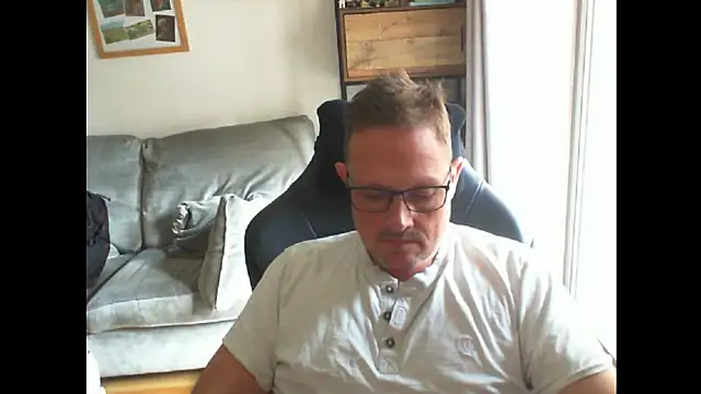 Snapshot of ZebedeePirate chatting on March 18, 4:04 pm ZebedeePirate online show from March 18, 4:04 pm