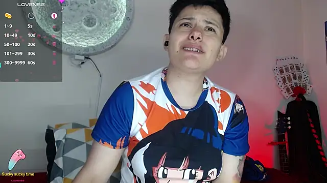 girl intense444 online show from January 18, 3:49 pm