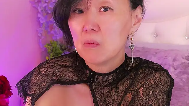 Asian legs online show from May 30, 10:34 am
