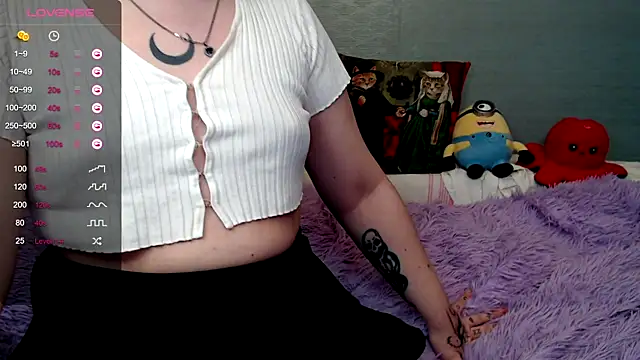 Snapshot of ivamayy chatting on January 16, 12:31 pm ivamayy online show from January 16, 12:31 pm