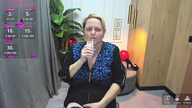 ScarlettSoft online show from October 31, 5:41 am