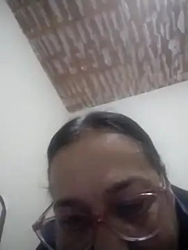 Snapshot of catdool chatting on March 23, 2:26 am catdool online show from March 23, 2:26 am